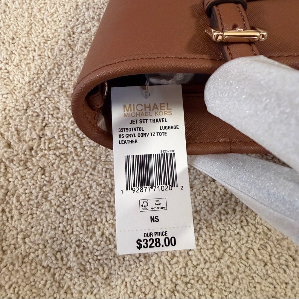 Michael Kors Luggage Tote in Tan Size XS - Picture 4 of 6
